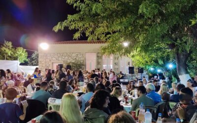 Σε κάποιο κρητικό γλέντι, κάπου, σ’ ένα μικρό χωριό